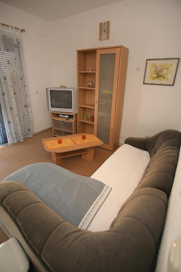 Ferienwohnung House Peri Trogir Exterior foto